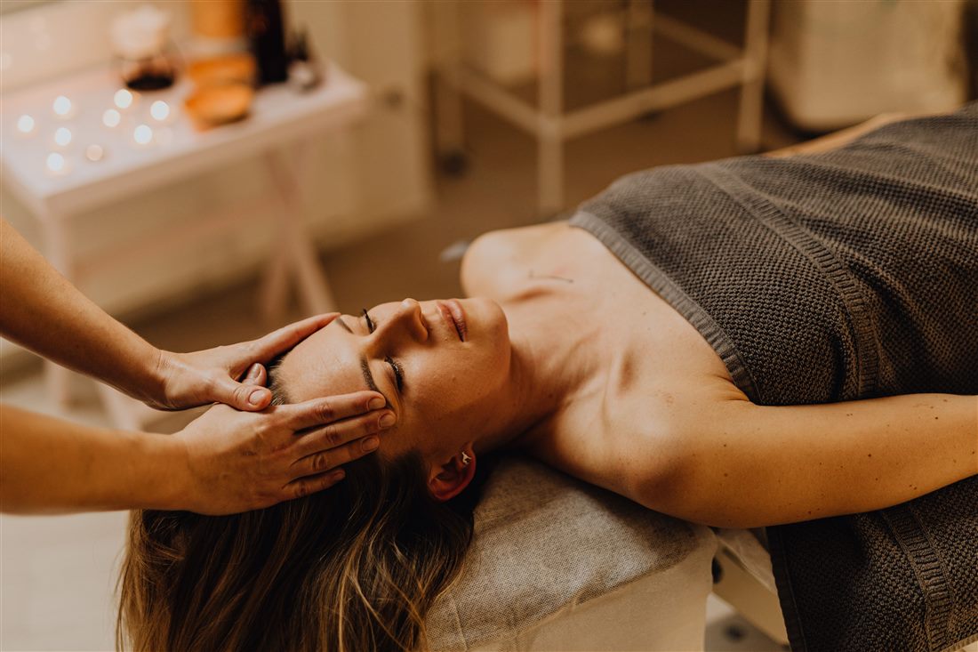 Tratamiento facial en curso